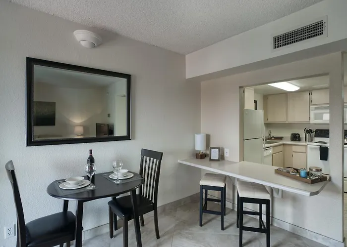 146 Fully Furnished 1br Suite-pet Friendly *